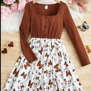 SHEIN Tween Girl Knitted Solid Color Ribbed Paneled Butterfly Printed Dress